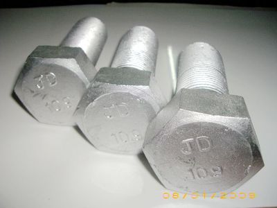 選擇高鐵螺栓必看 永年凱通嚴(yán)格品質(zhì)控制下的全能規(guī)格體系